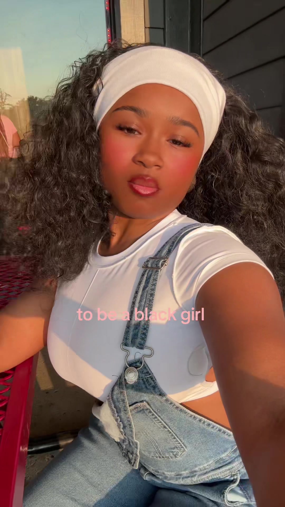 @kiaramthompson