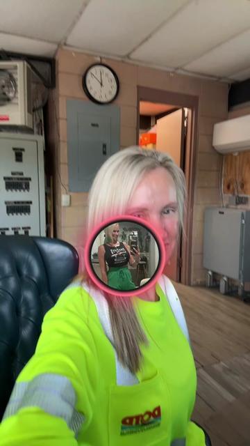 @shopwithangel75