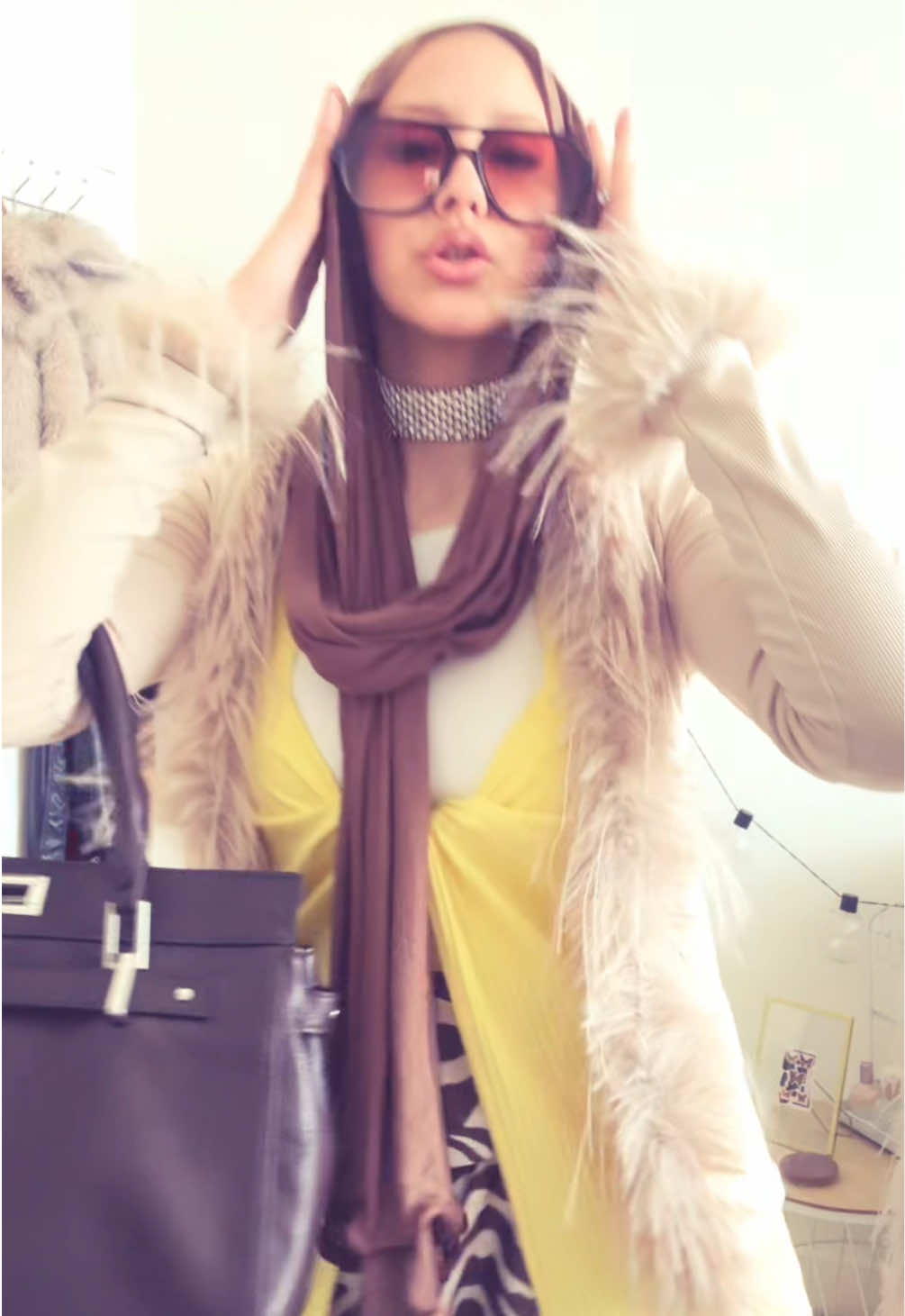 @تينا