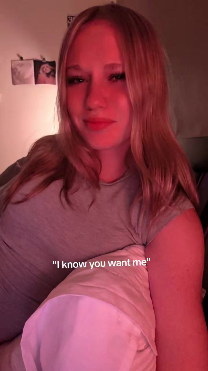 @ellaa🕸️