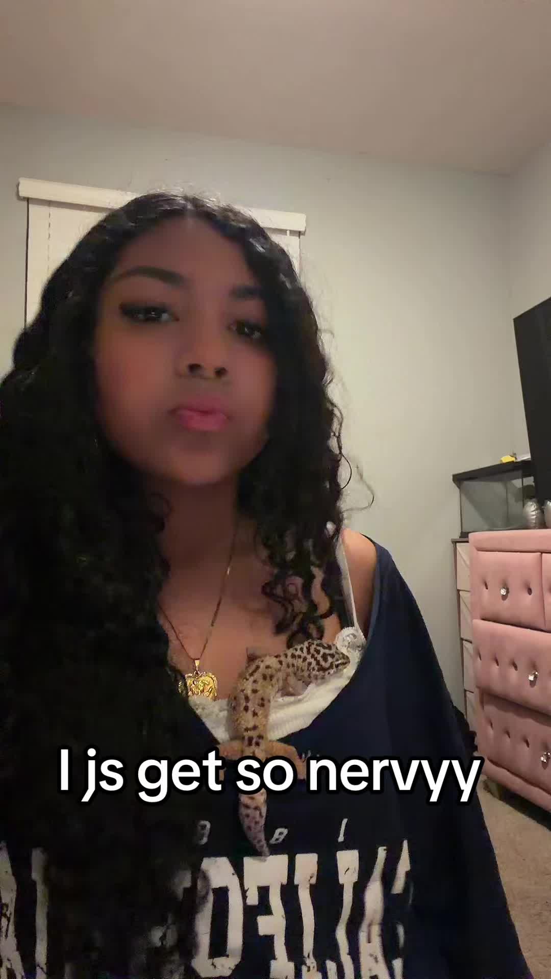 @evelyn.