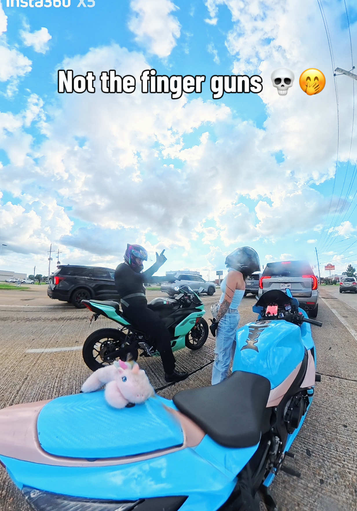 @T 🏍️ F F A N Y