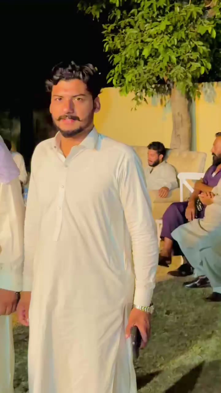 @سخی بادشاہ 👑🚩🚩