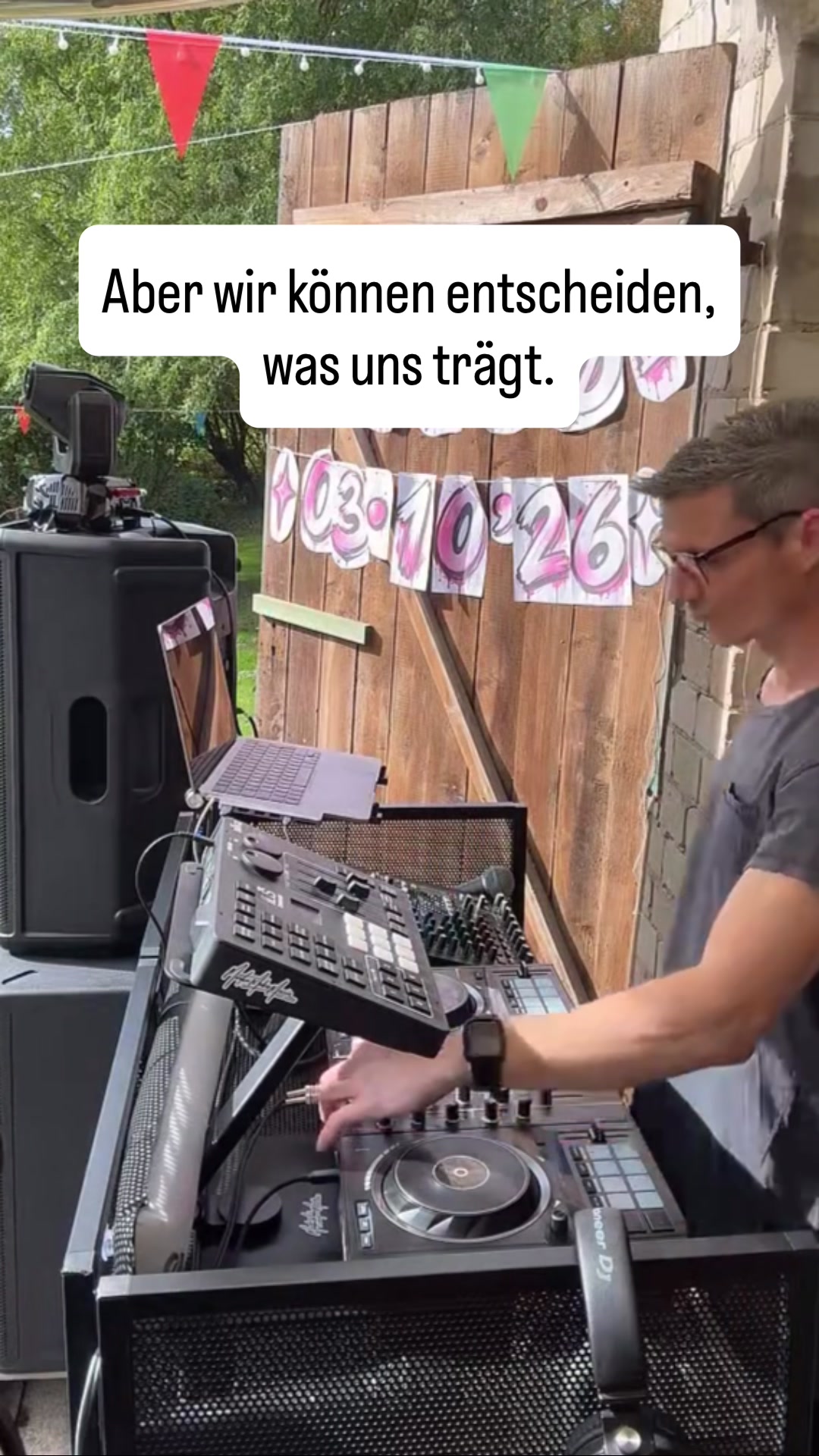 @DJ_AVEL&Oslash;