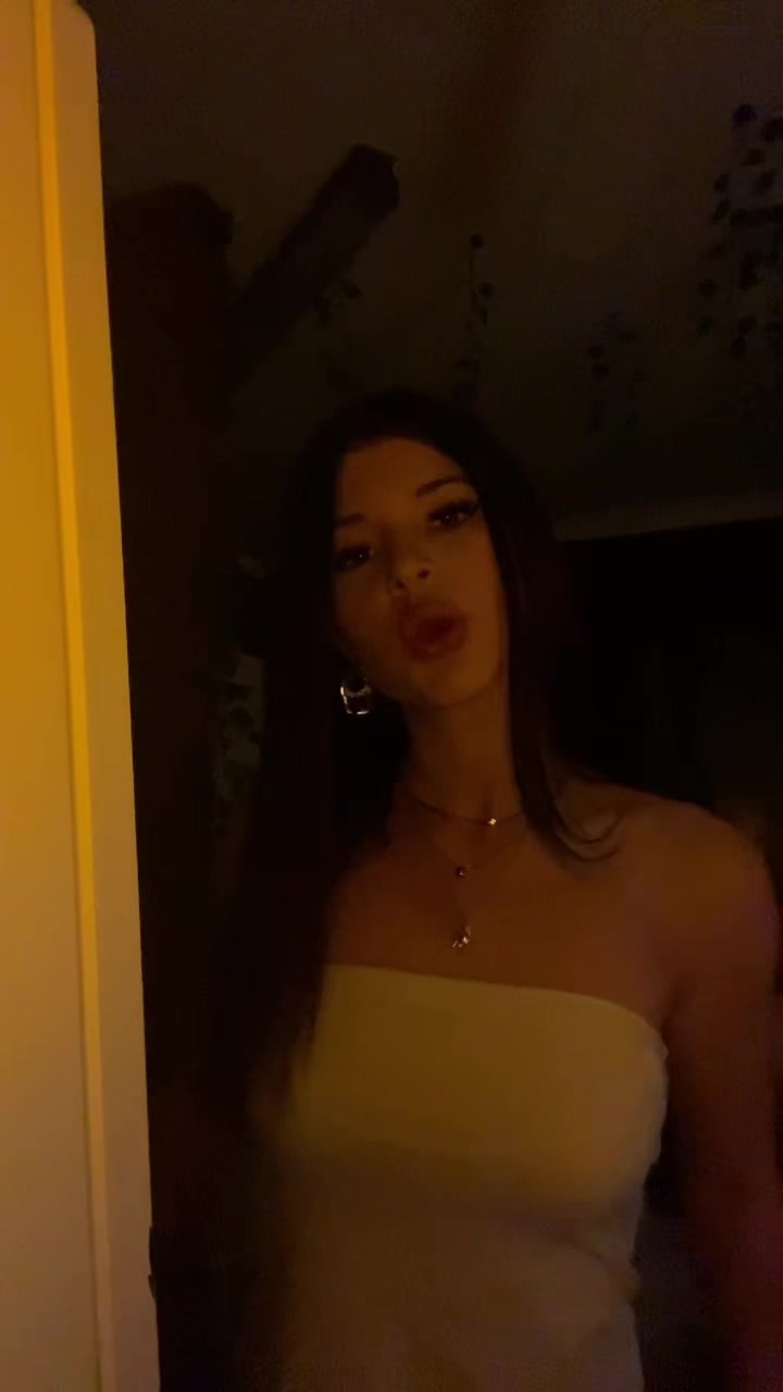 @holly.isufi