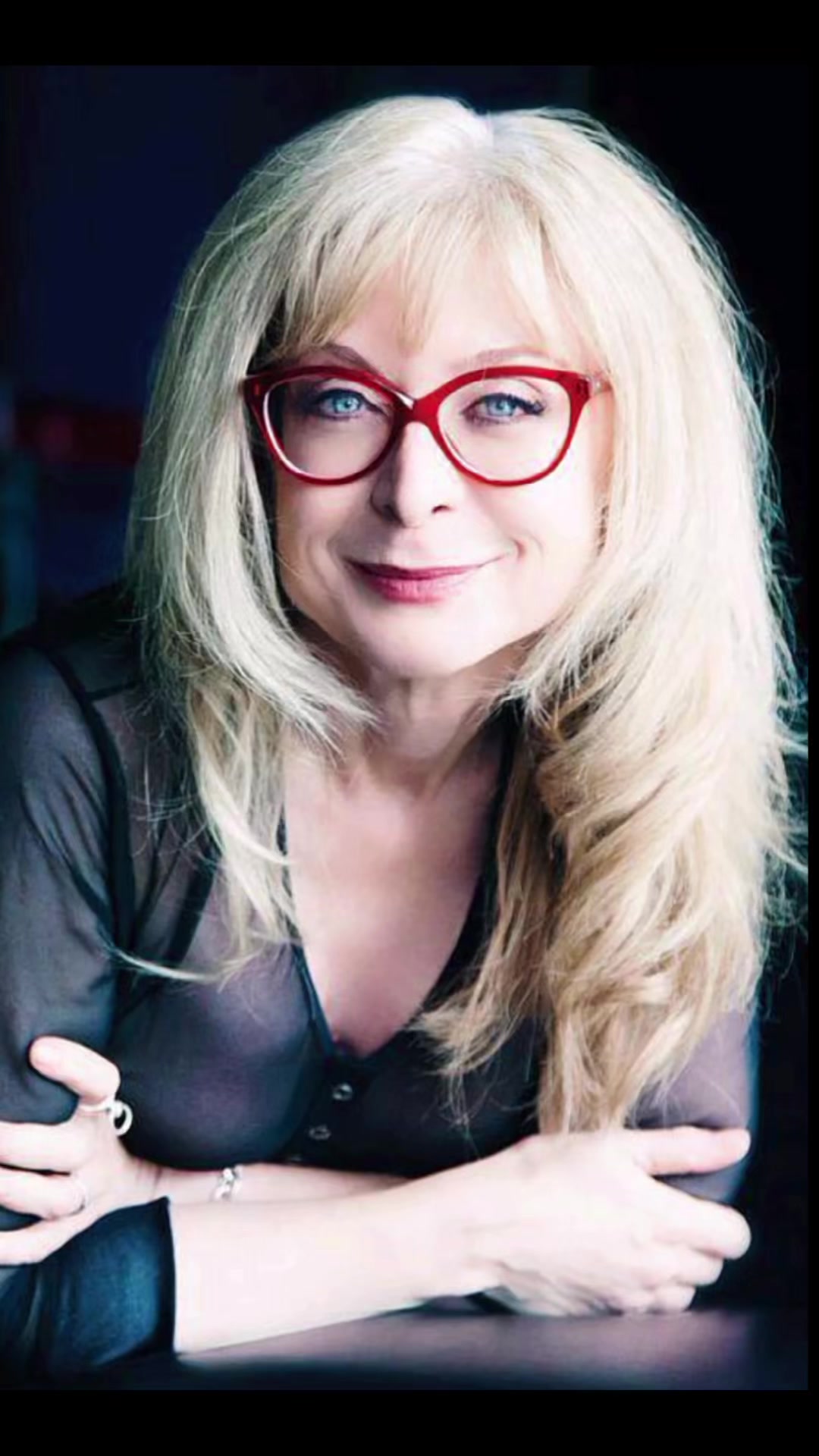 @Nina H Hartley