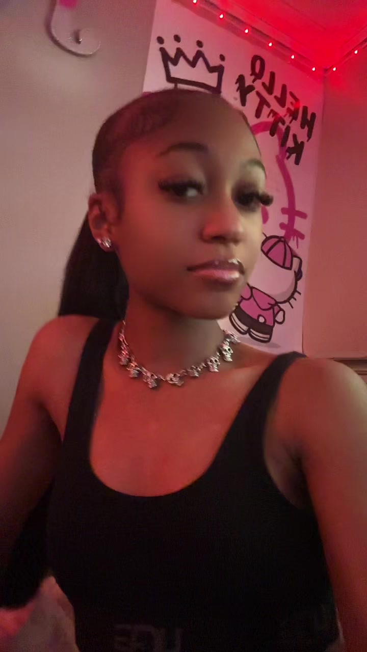 @petitelilbarbie