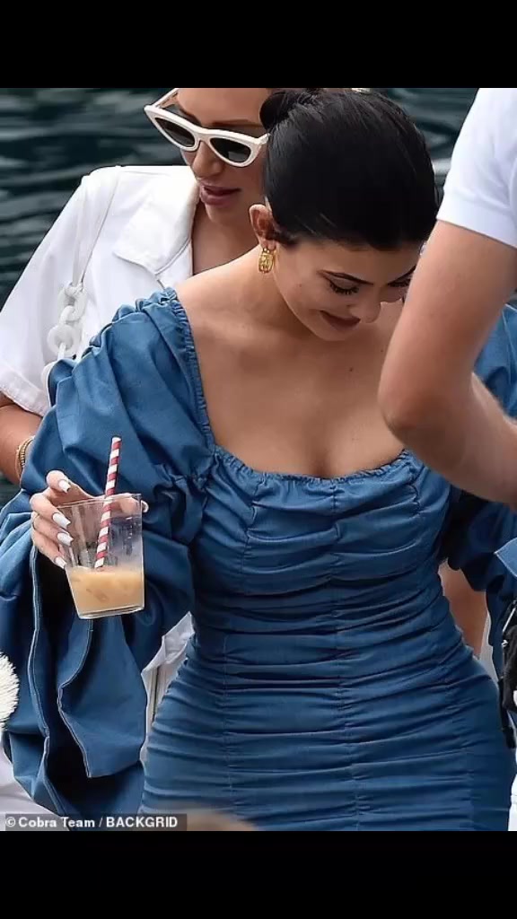 @Kyliejstyle