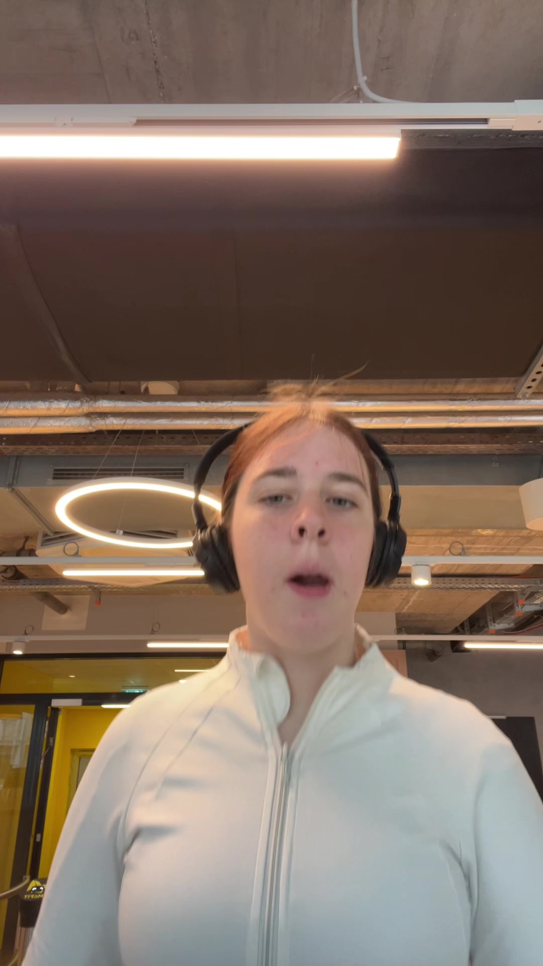 @Saskia
