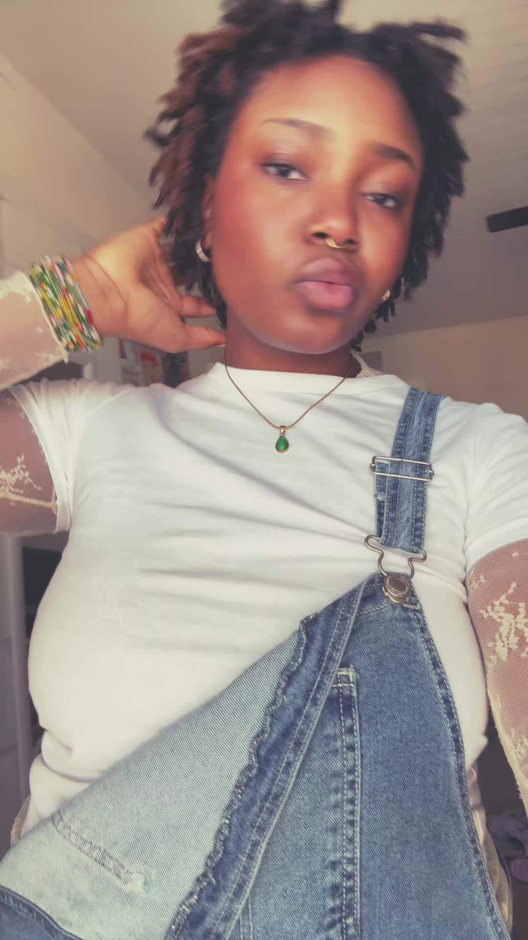 @xo.c8milla