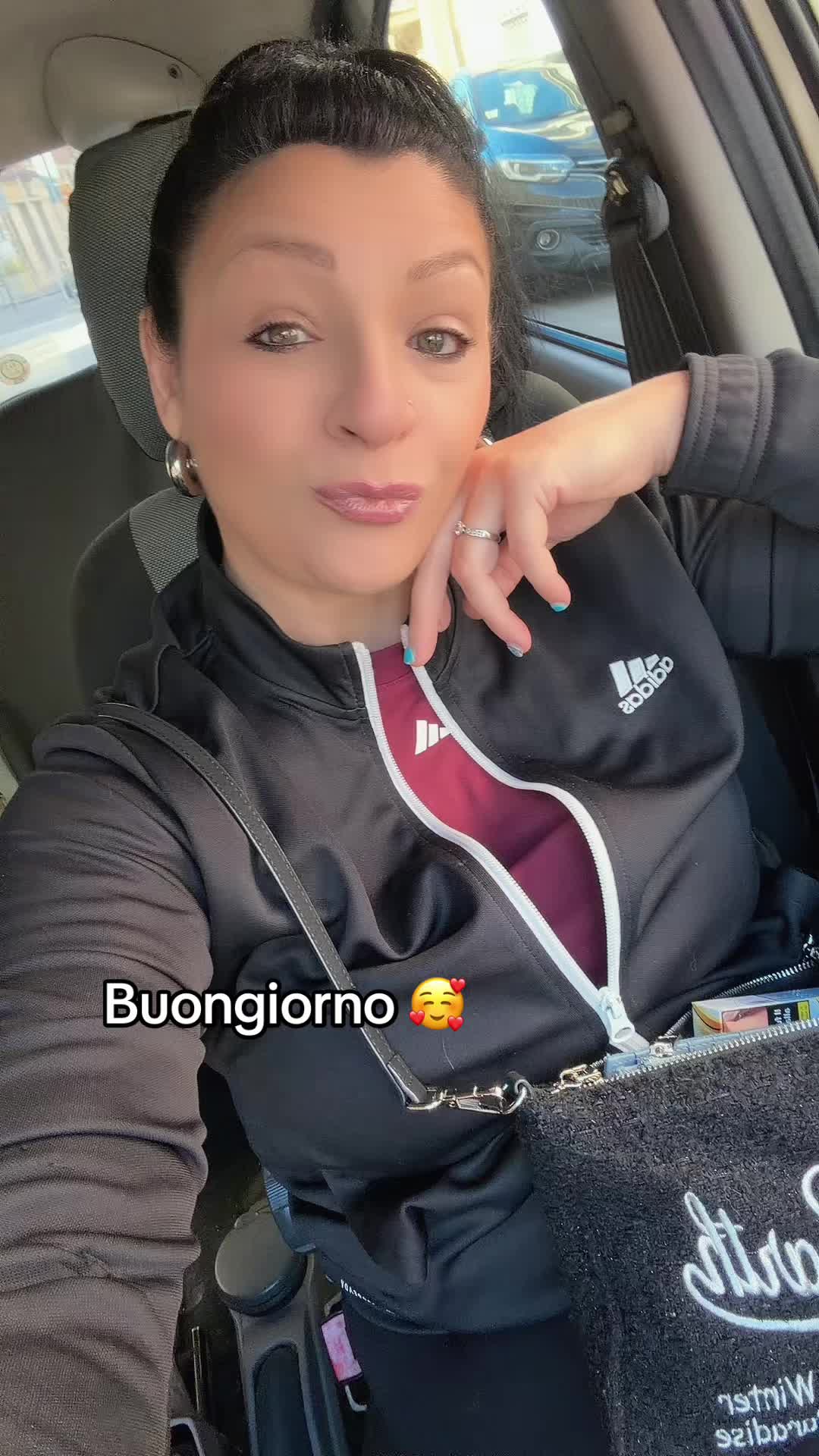 @🦋PIERA🦋occhi verdi