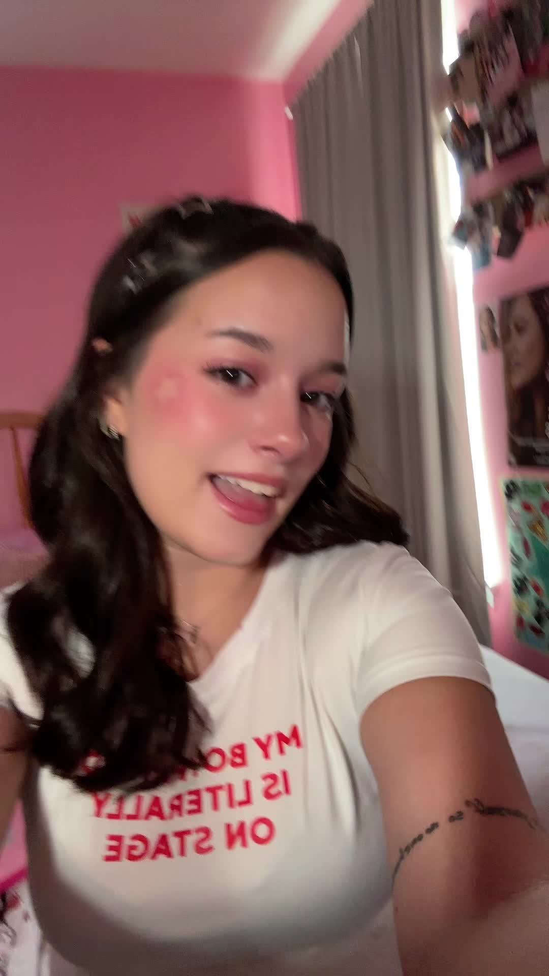 @rebekah 🦋
