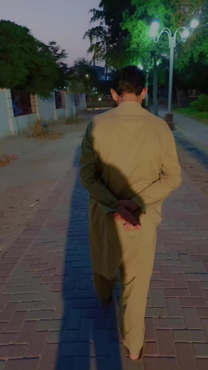 @Humza Bhatti