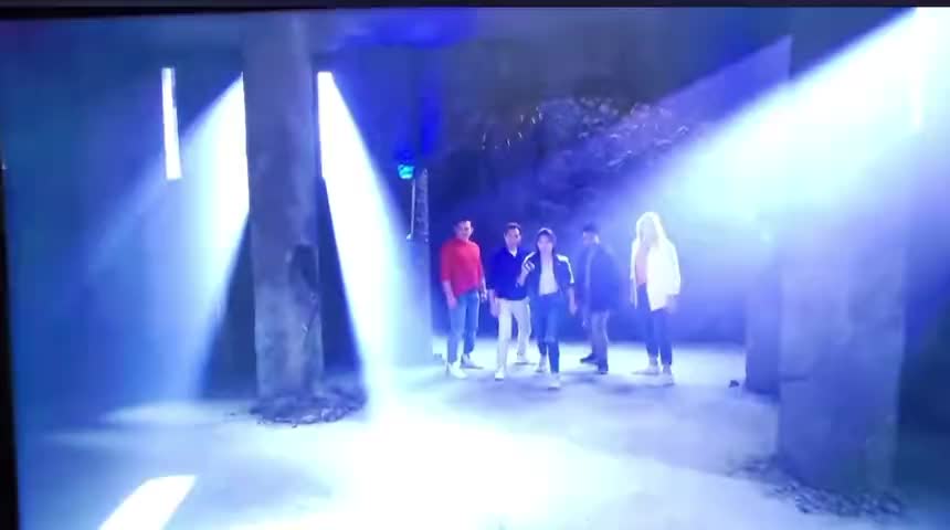 @90’s Nostalgia Ranger Fan