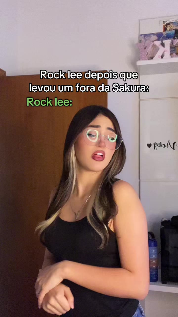 @VickyOlliveira