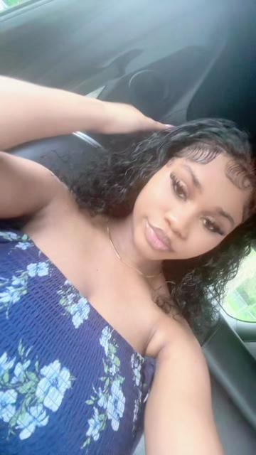 @dat_girl_mel2.o