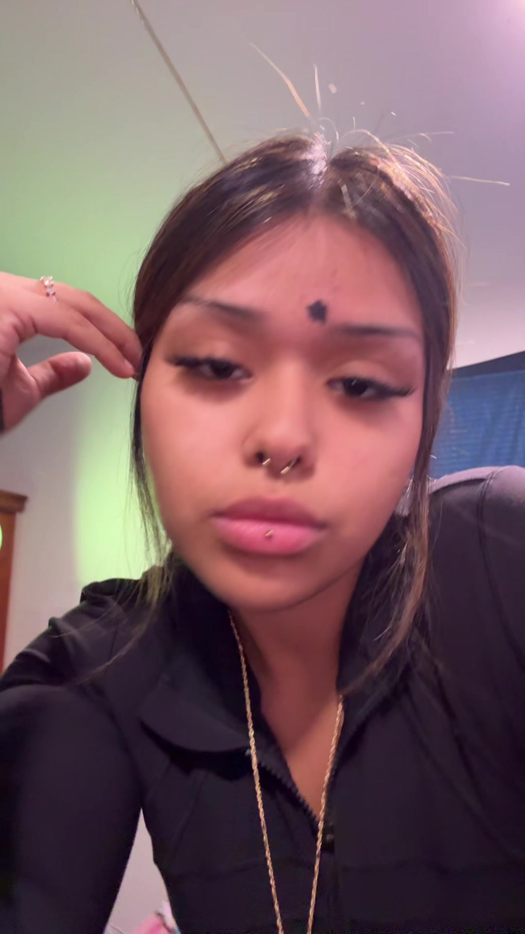 @g