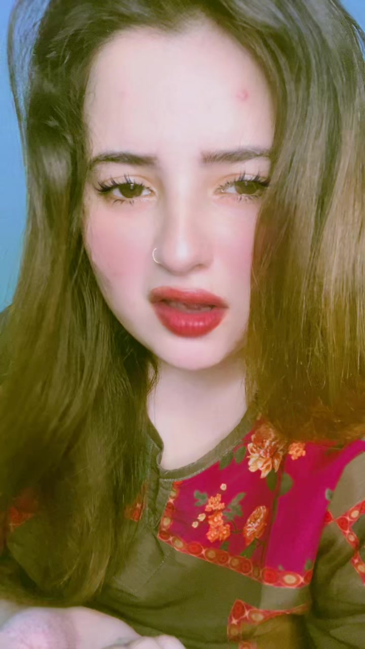 @Aira Khan