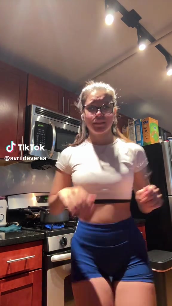 @Julioshango