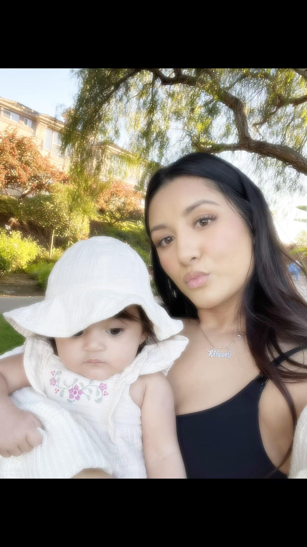 @Eileen + First time Mom