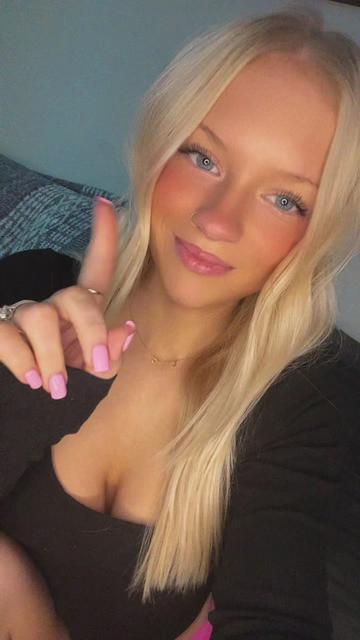 @realbarbieem