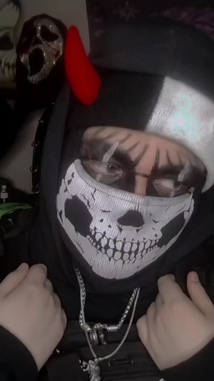@🕸️🕷️𝕯𝖊𝖒𝖔𝖓🕷️🕸️