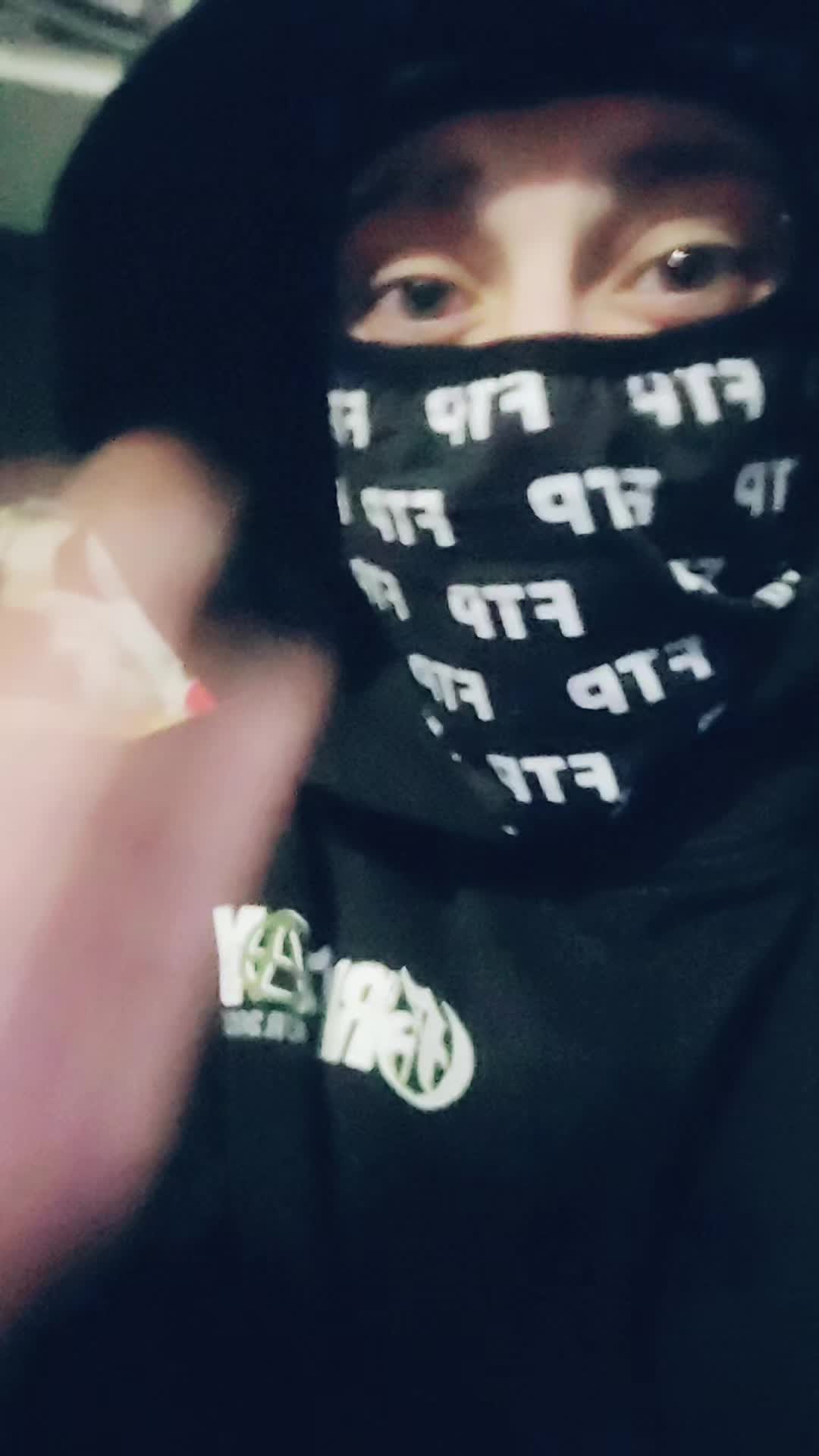 @jazzyyy