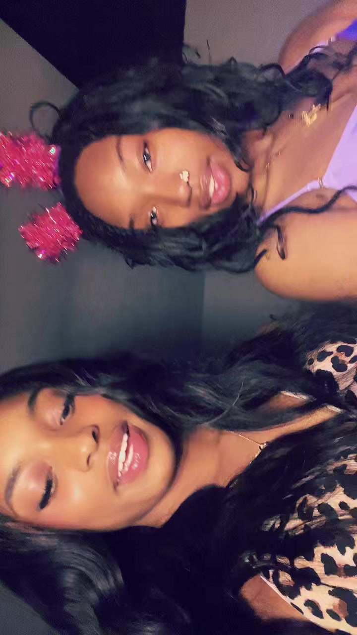 @🩰🤍🌸