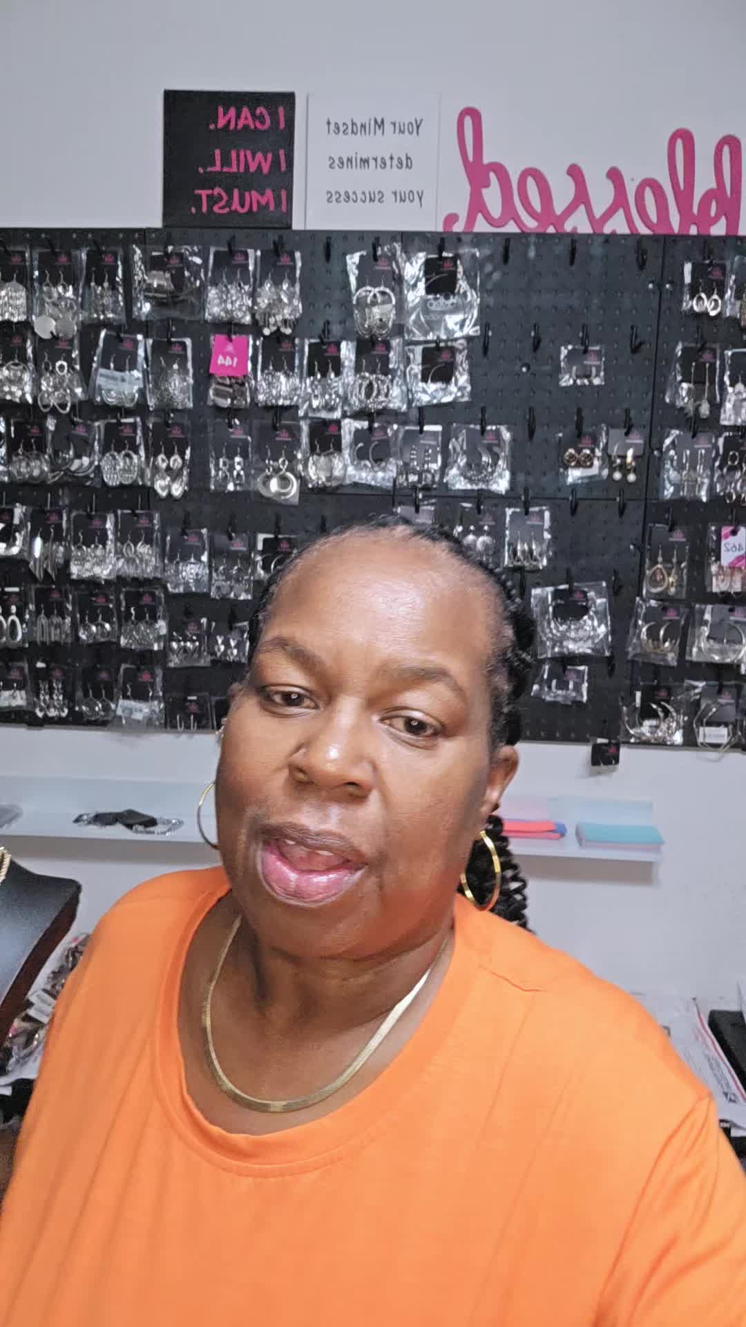 @Ceecee