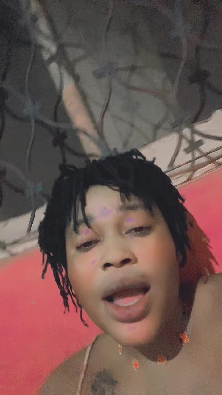 @Porchperry🤍