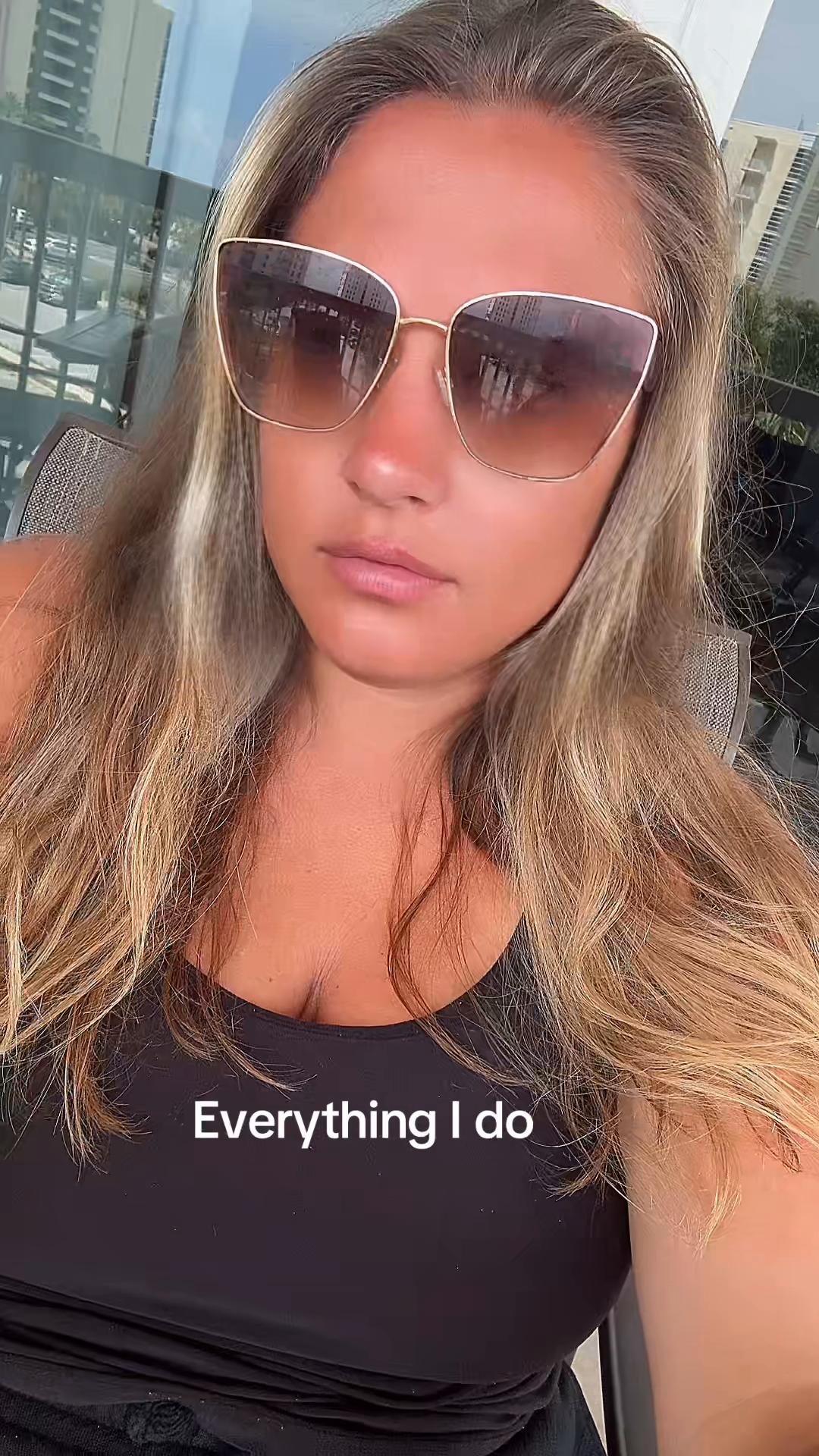 @Allie_schneider14