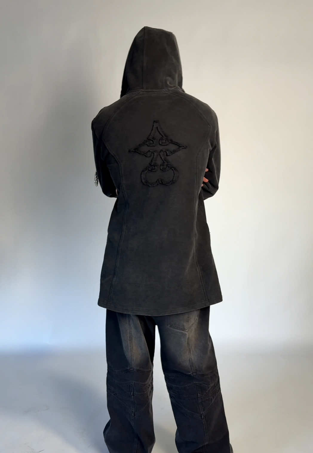 @sugoicollections.com