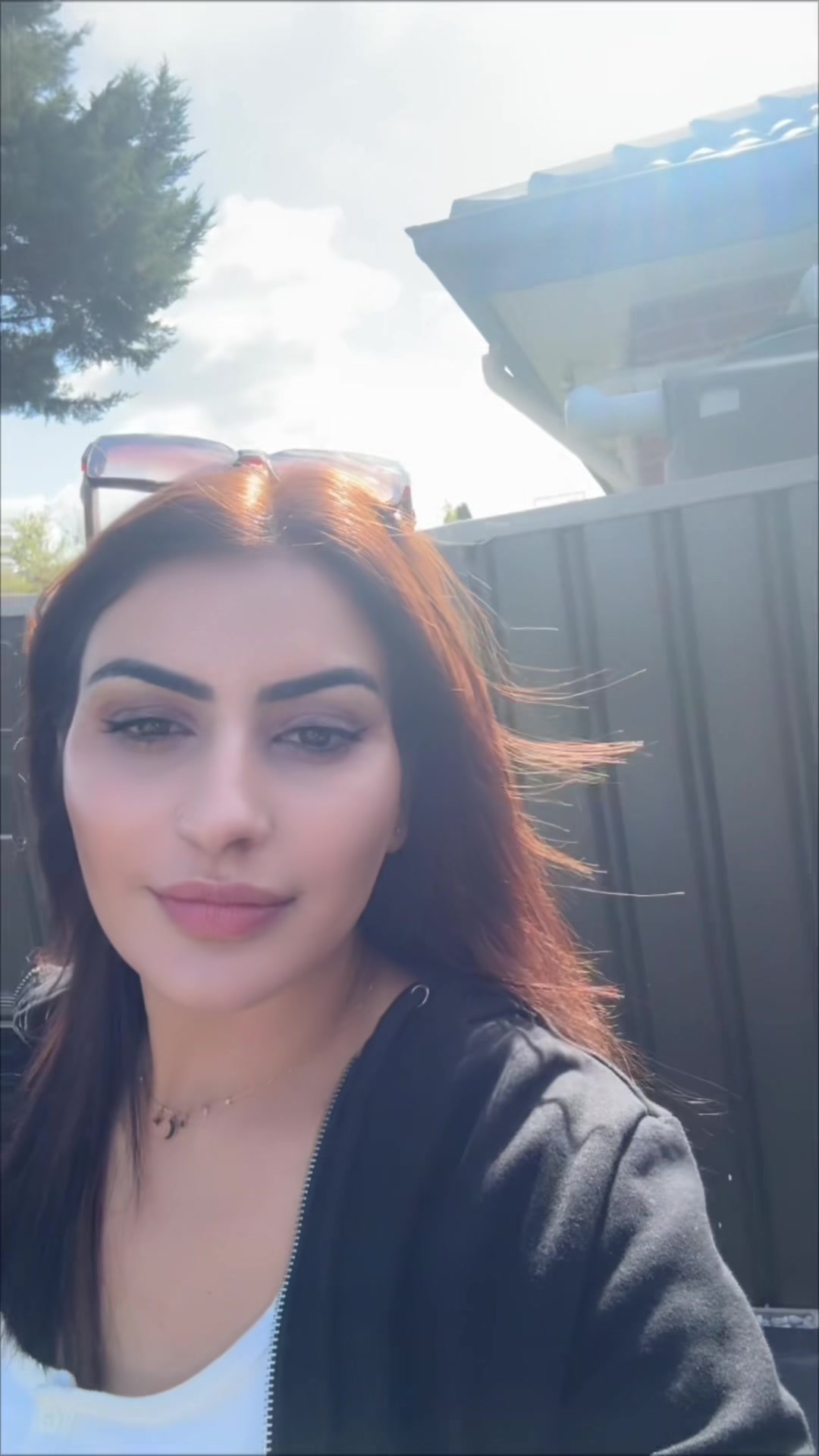 @Sidhunish27