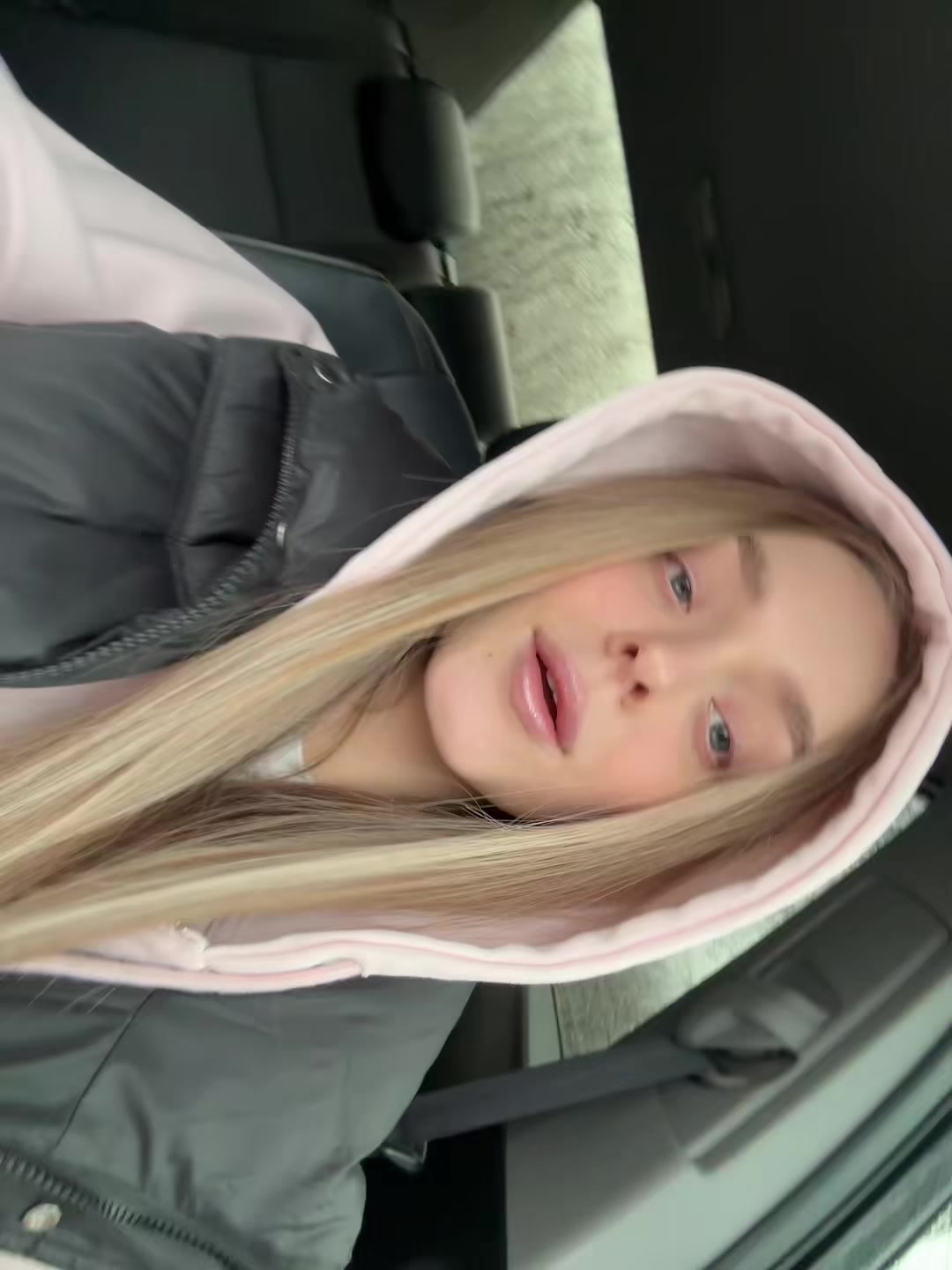 @VikiVi