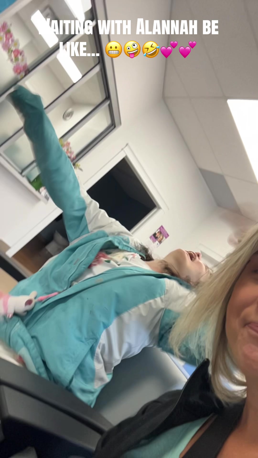 @Hotmomvibes