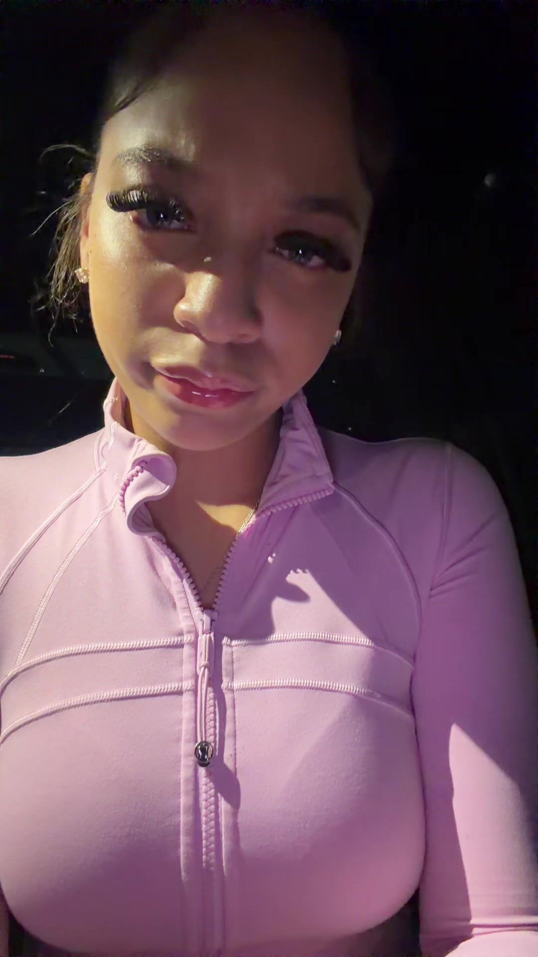 @jadeeee.