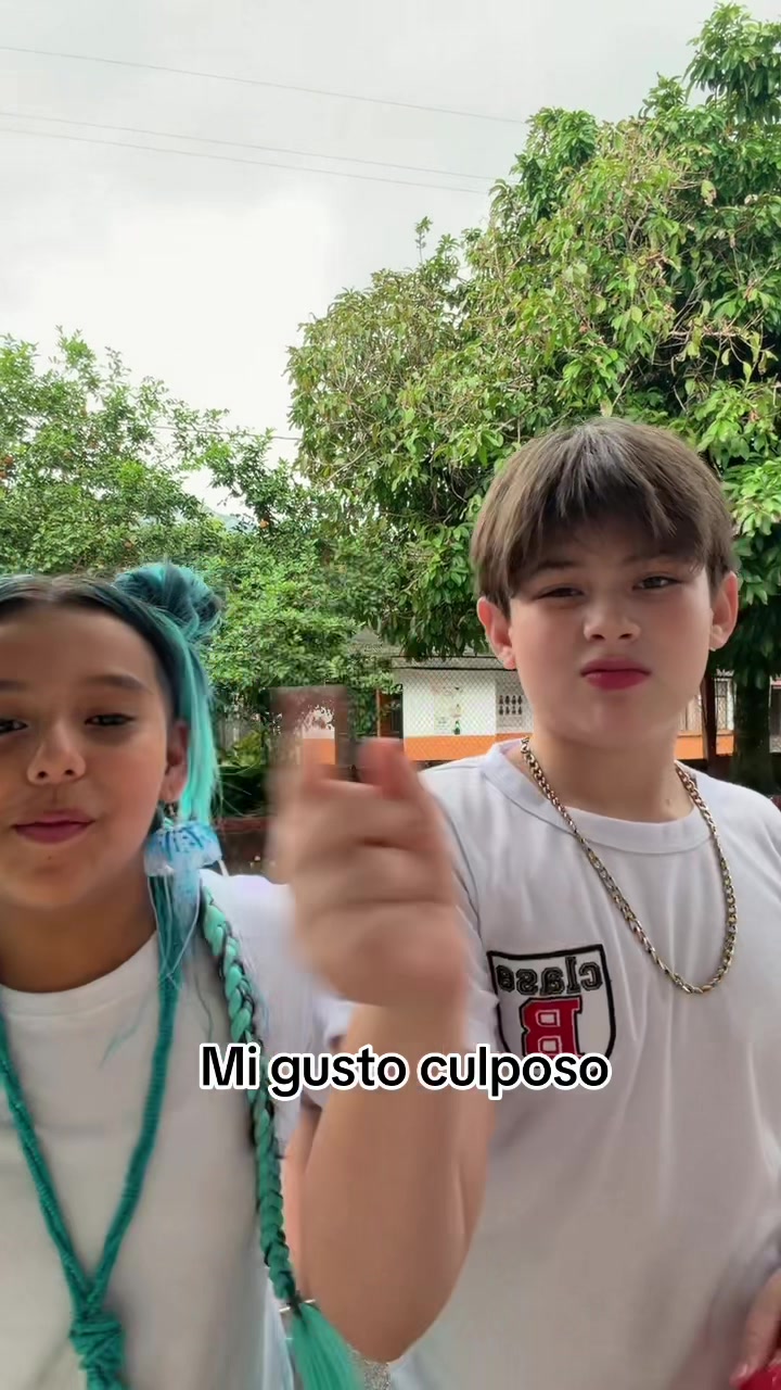 @azulaclaseb