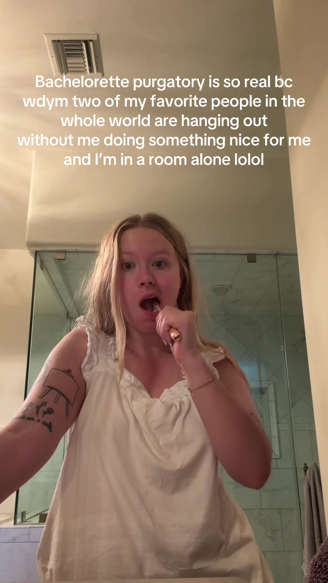 @Lo🤠