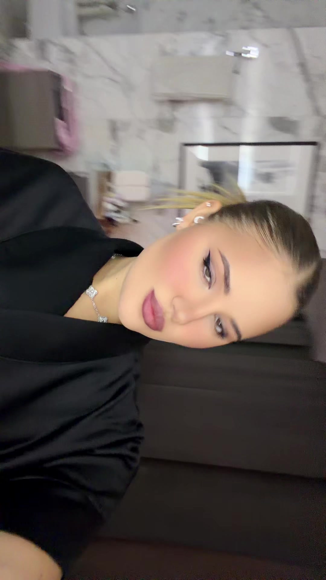 @kuhareva_