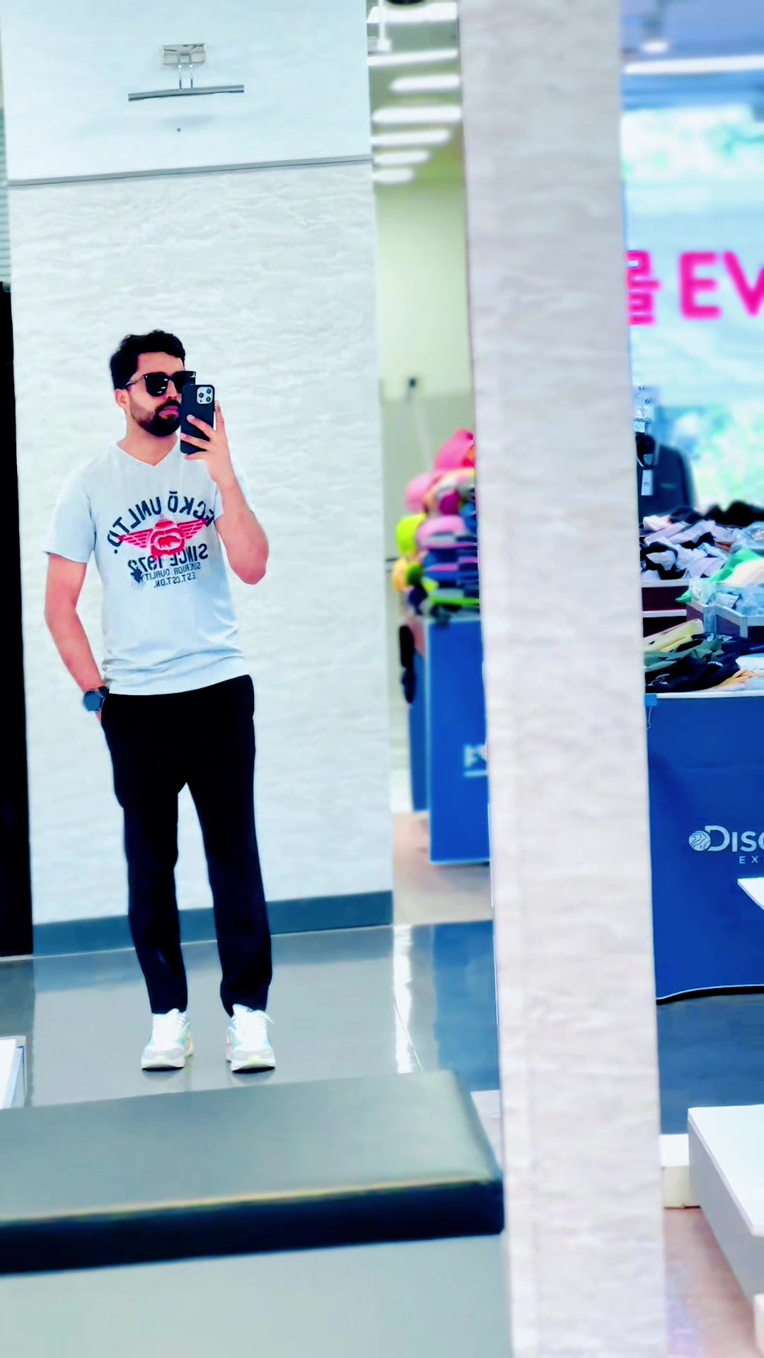 @Ch Sagheer 🇵🇰🇰🇷