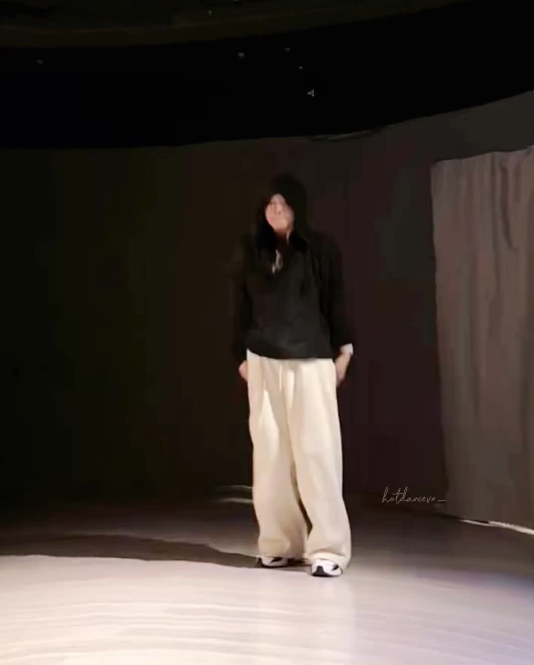 @Hotdancevn