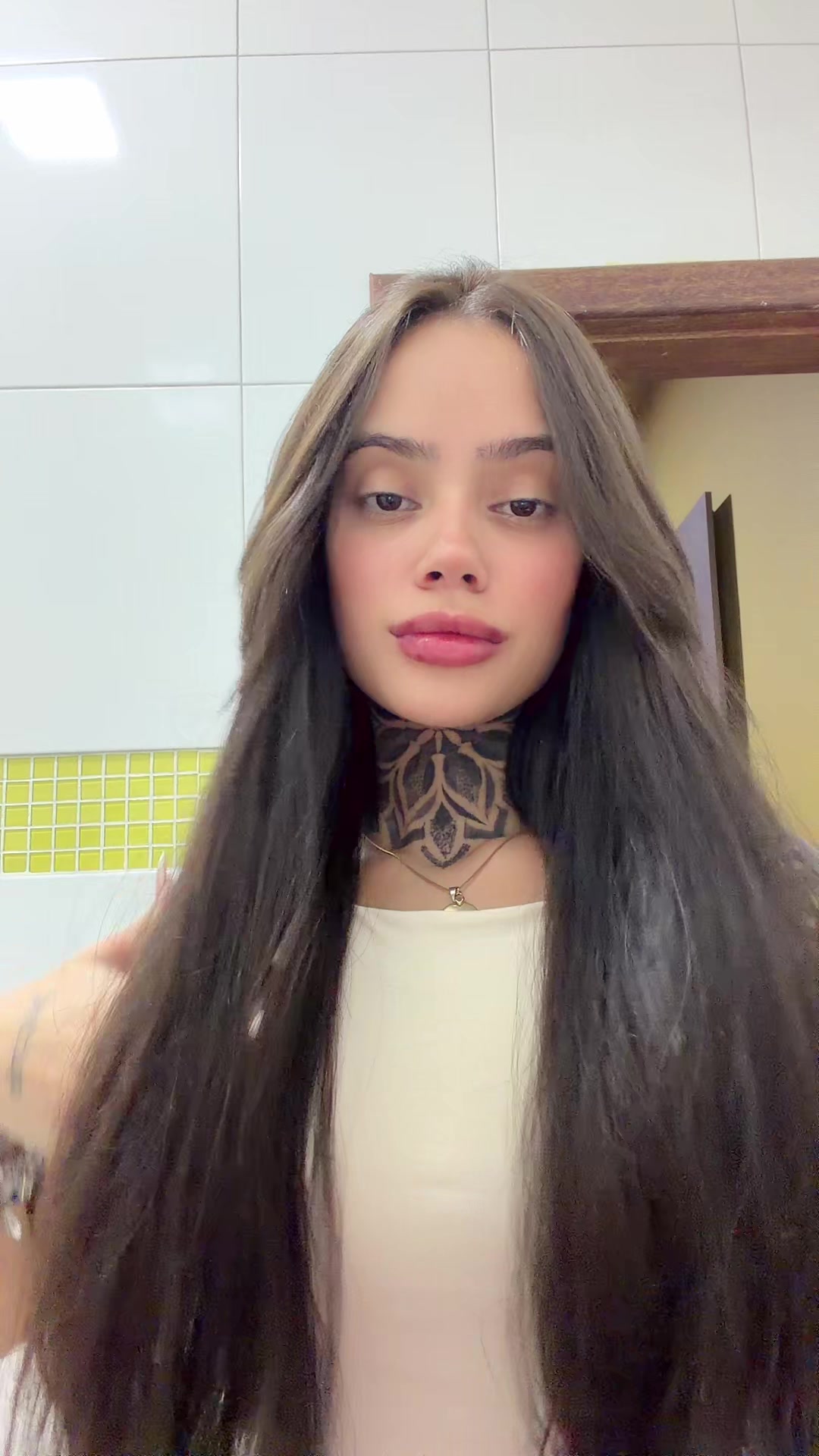@Isabella