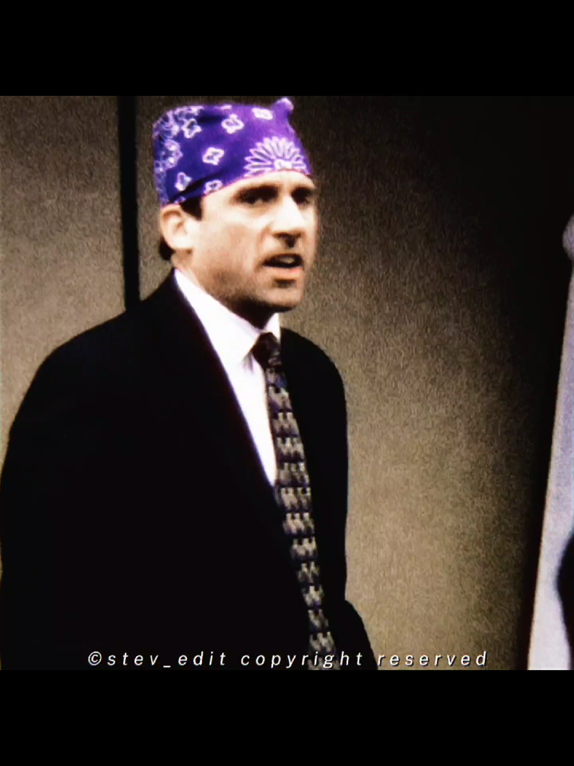 @𝑺𝑻𝑬𝑽_𝑬𝑫𝑰𝑻
