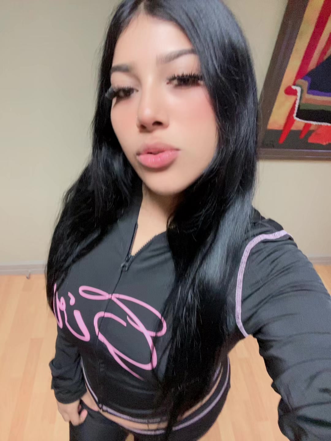 @✰