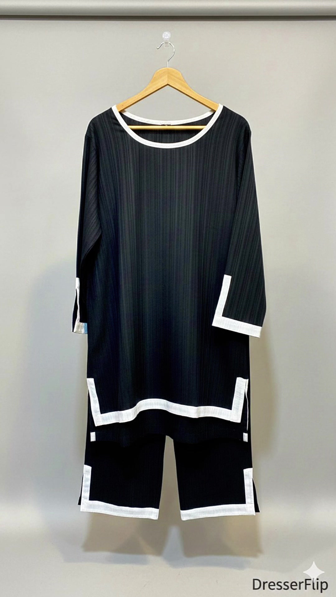 @DRESSERFLIP