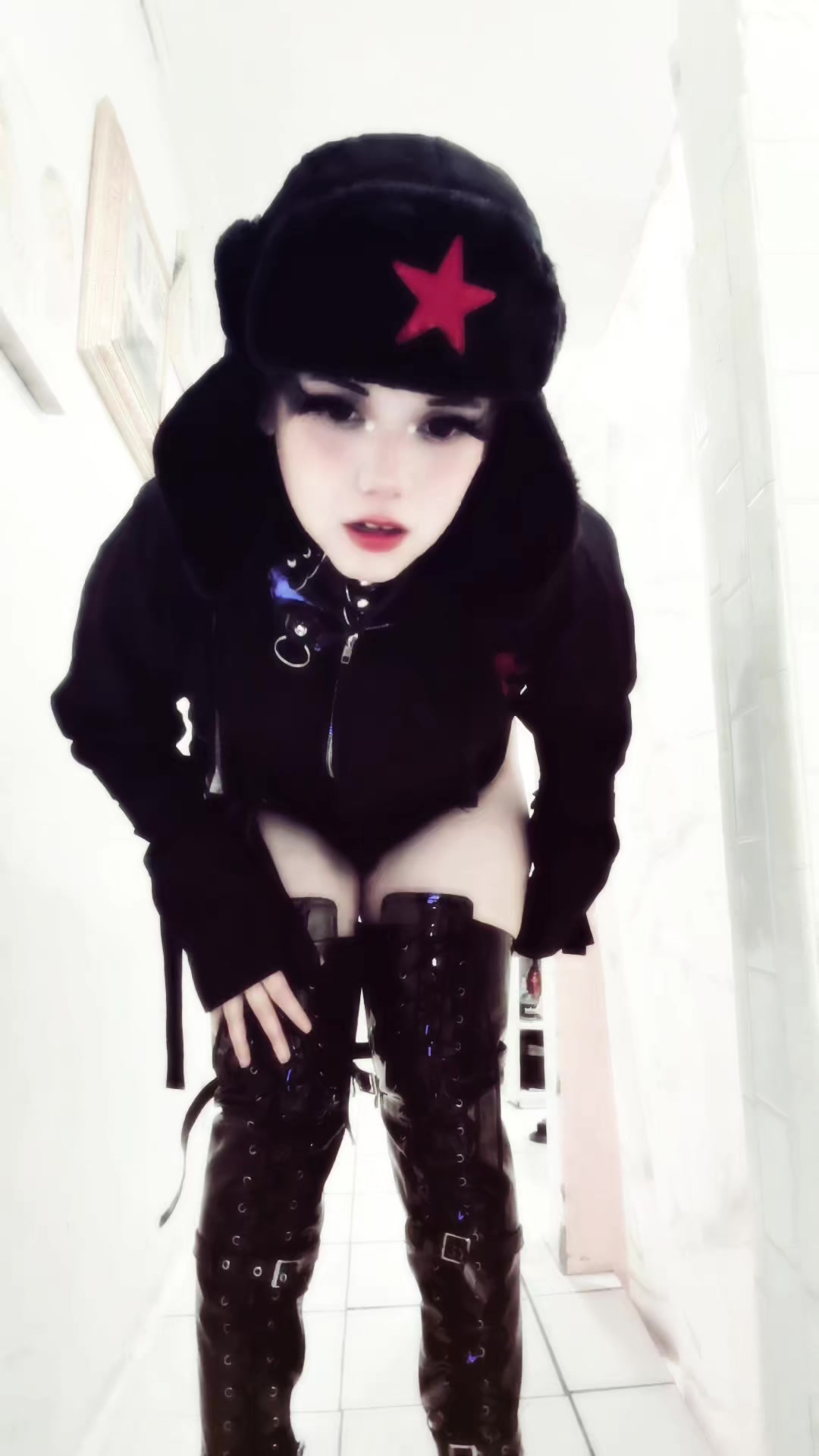 @8azathop8