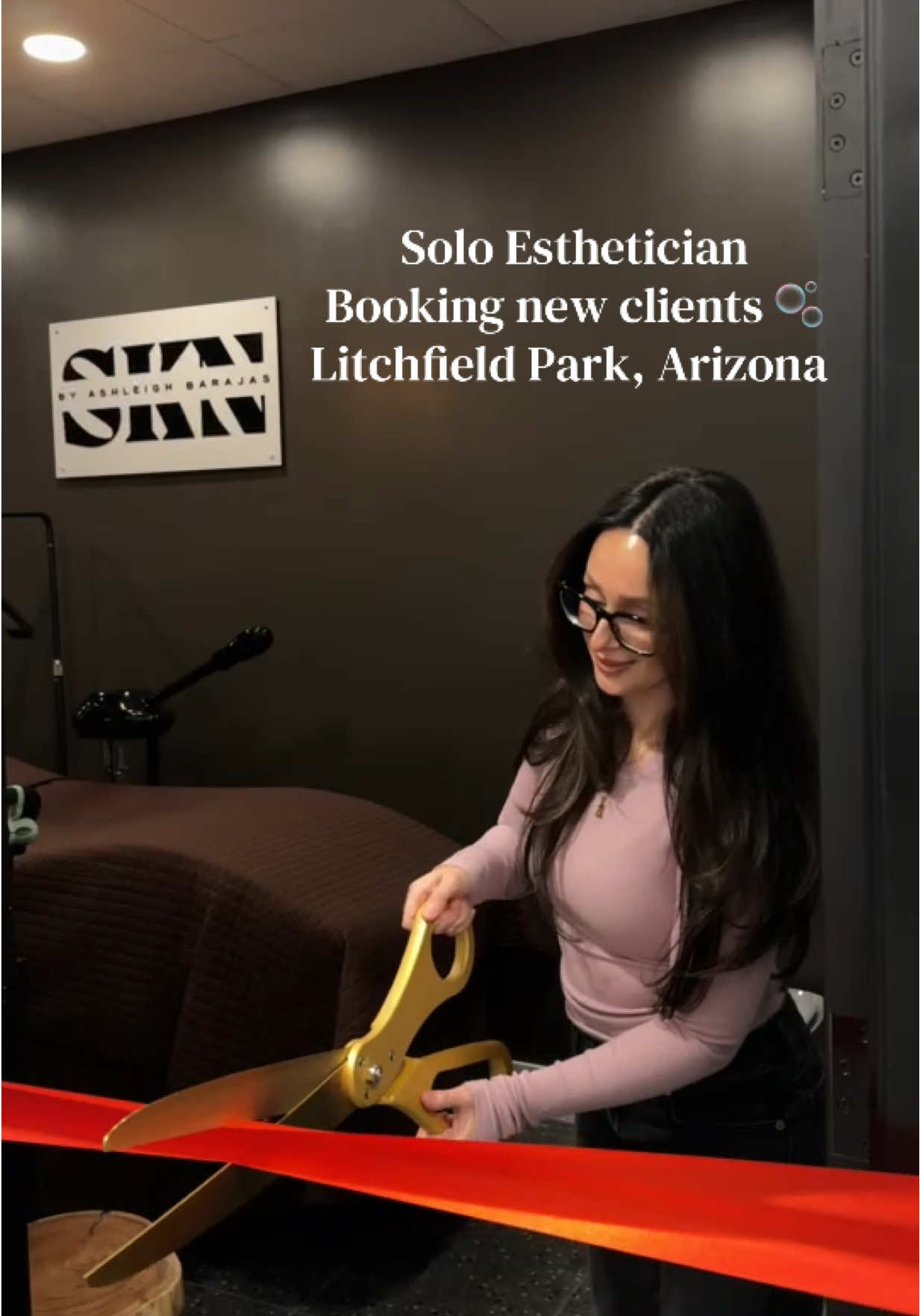 @Ashleigh | Arizona Esthetician