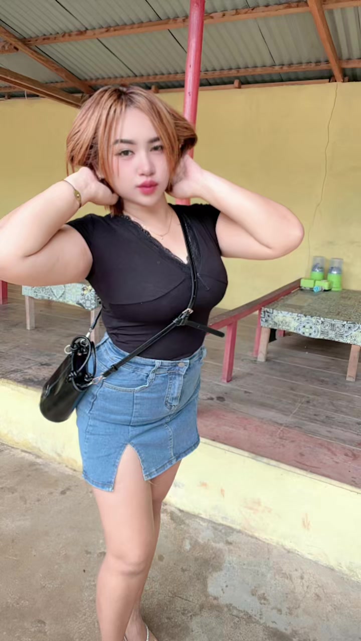 @julia frinella sari