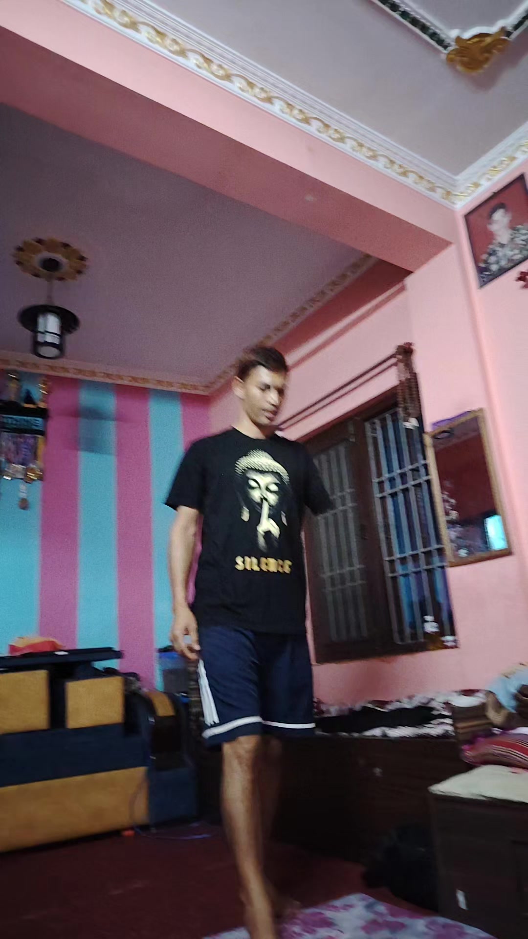 @अधिकारी लक्ष्मी