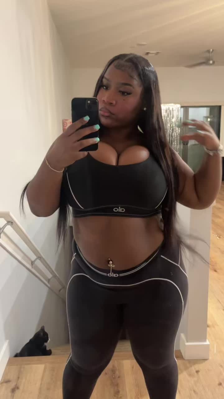 @KYRISNICOLE